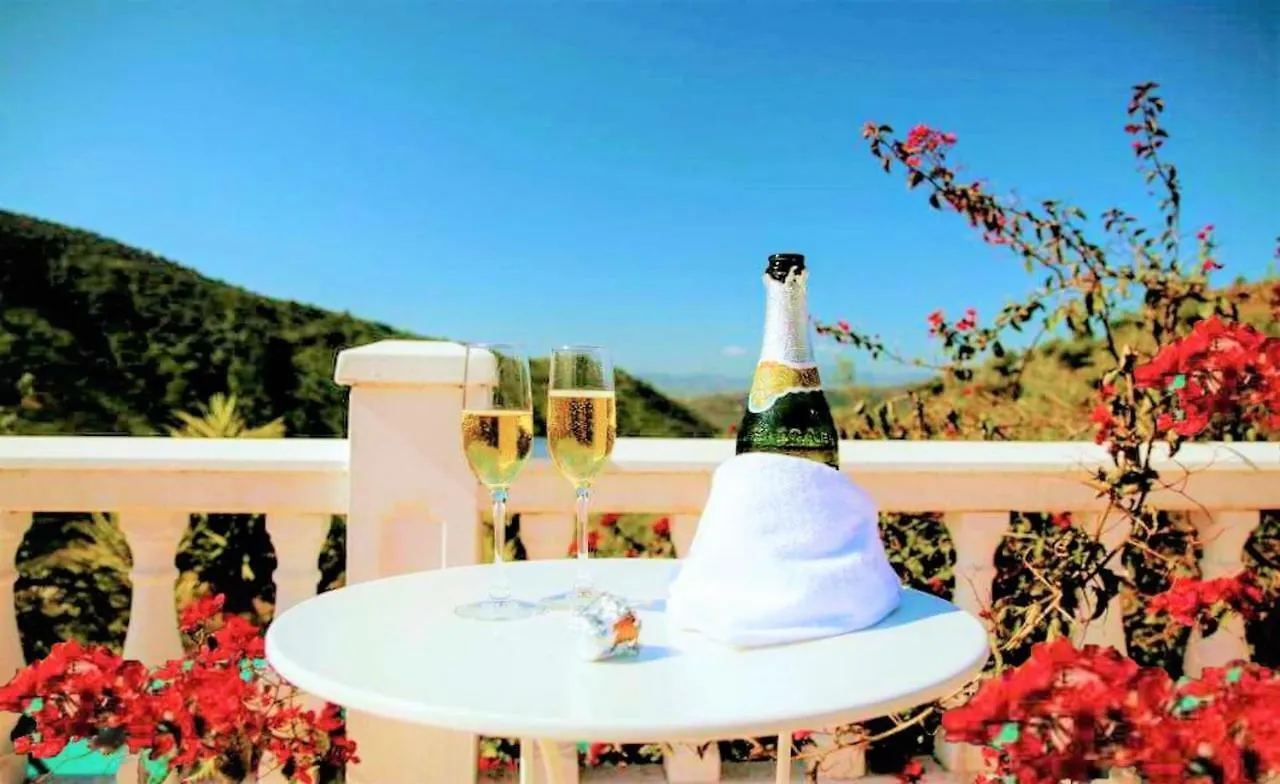 Hacienda Sol Trapiche Villa Trapiche (Malaga)